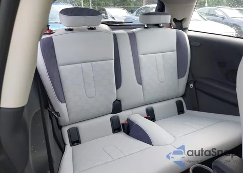 2025 Mini Hardtop Cooper z USA, uszkodzony, nr VIN WMW13GD09S2W96926